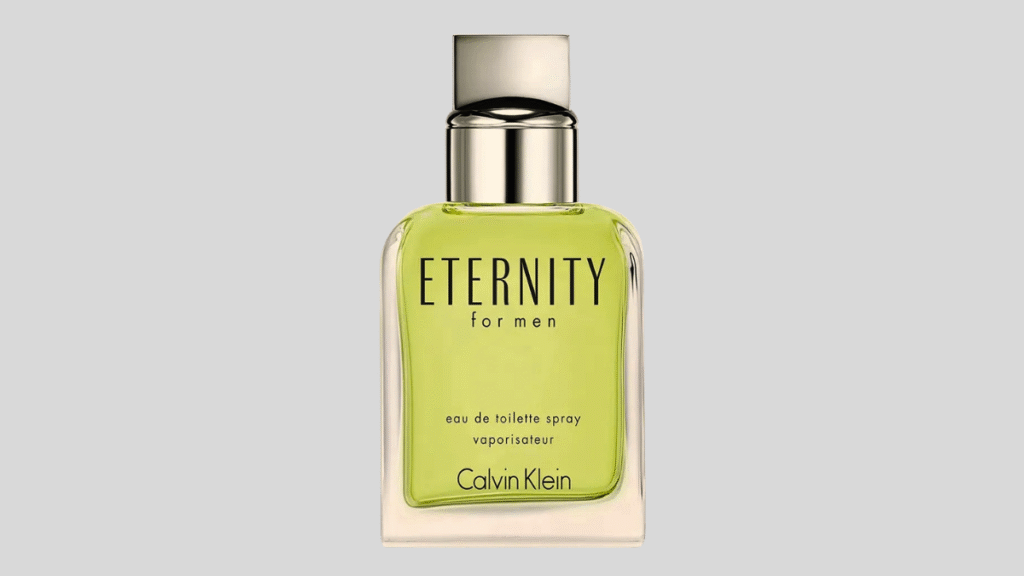 Frasco do Eternity Masculino em destaque sobre fundo neutro.