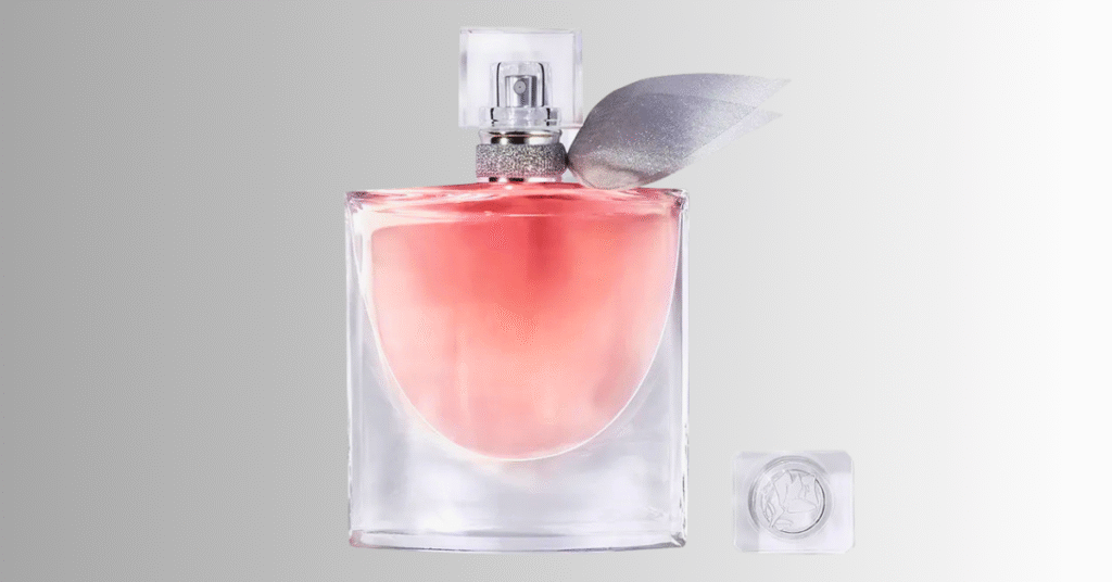 Perfume Feminino Eau de Parfum Fragrância Floral Gourmand Inebriante com Notas de Íris Nobre, Baunilha e Pralinê La Vie Est Belle Lancôme, Frasco com 50ml