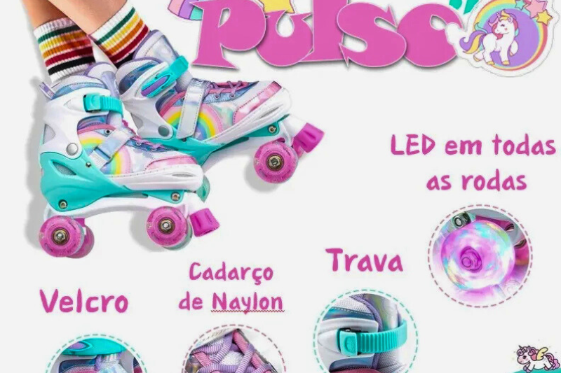 Patins infantis coloridos com luzes LED nas rodas, ajuste de tamanho e design confortável, ideais para iniciantes na patinação.