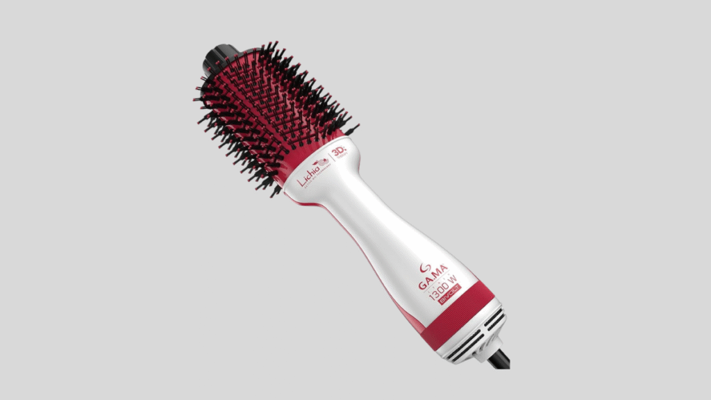 Escova secadora e modeladora Ga.Ma bivolt, ideal para cuidado e finalização de cabelos com praticidade.