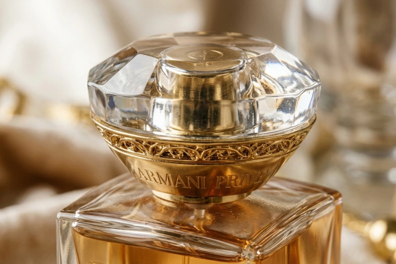 Perfumes masculinos marcantes – Davidoff Cool Water com frasco cristalino e frescor elegante