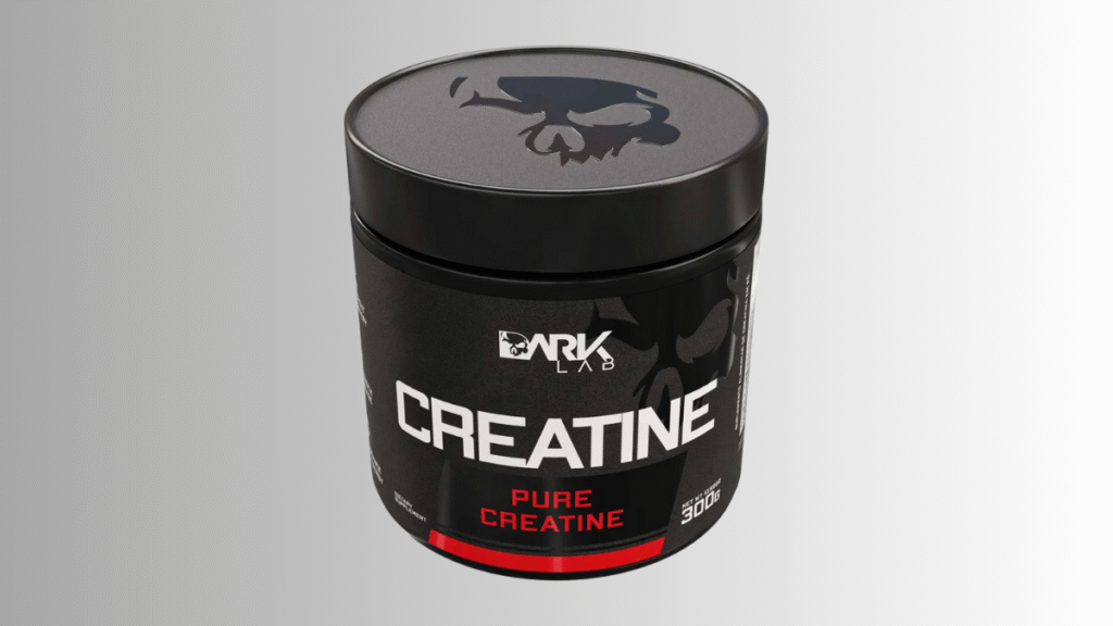 Lata de creatina monohidratada em pó para melhora de força e performance esportiva