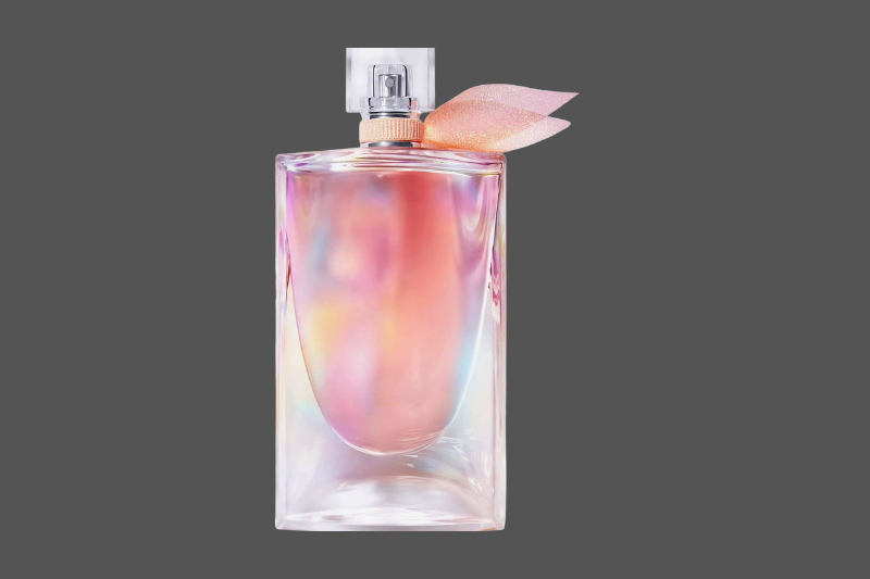 Frasco de perfume feminino Lancôme importado, embalagem elegante e fragrância sofisticada disponível na Amazon