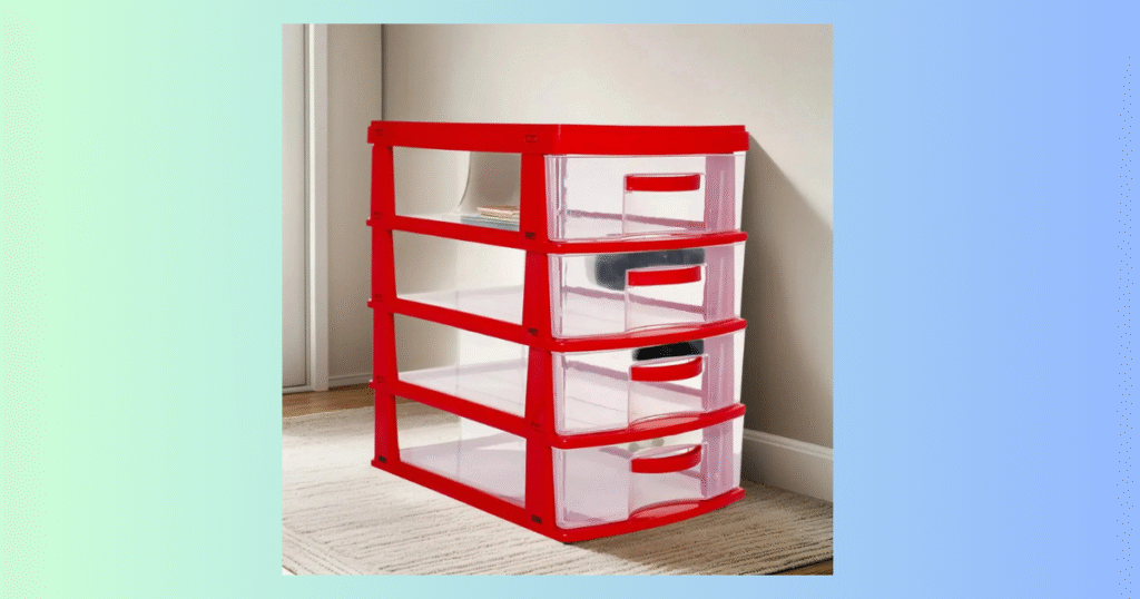 Gaveteira plástica vermelha com três gavetas empilhadas